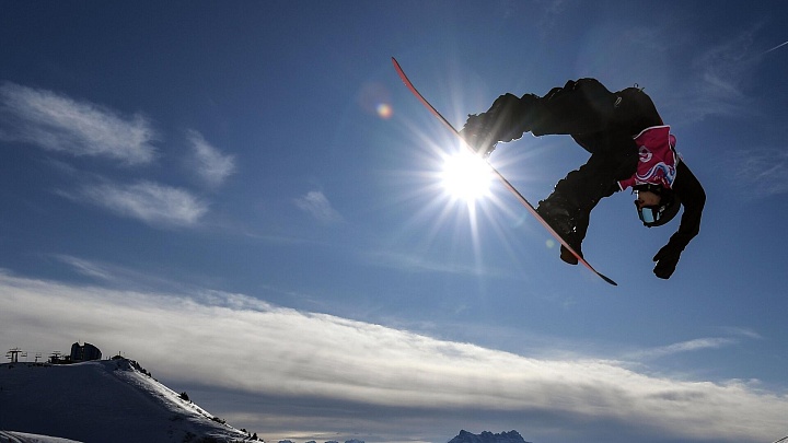 Ленчевский и Афанасьева победили в хафпайпе на ЧР по сноуборду