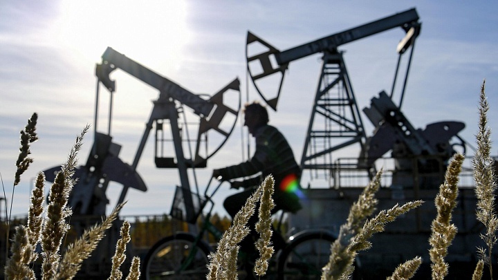 Цена нефти марки Brent опустилась ниже 62 долларов за баррель