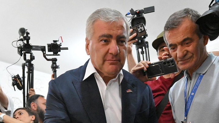 Карапетян сообщил о начале объединения оппозиции в Армении